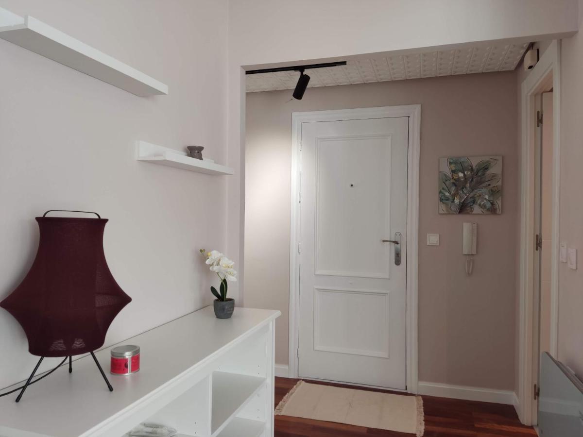 Acogedor Apartamento Junto A La Plaza Villasana de Mena エクステリア 写真